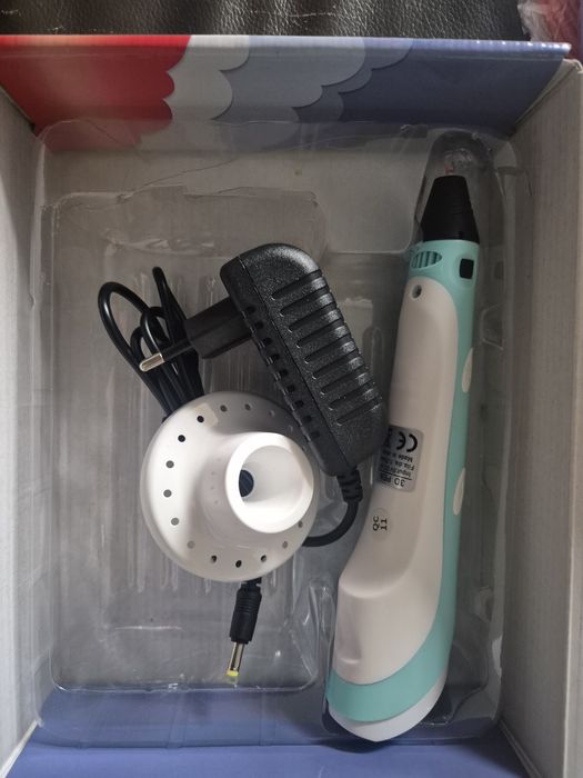 Długopis 3D z filamentami