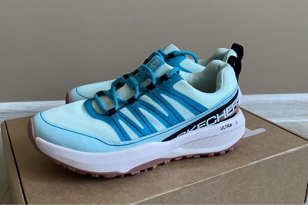 Кросівки Skechers Go Trail Aqua/multi 36 розмір / 23,5 устілка