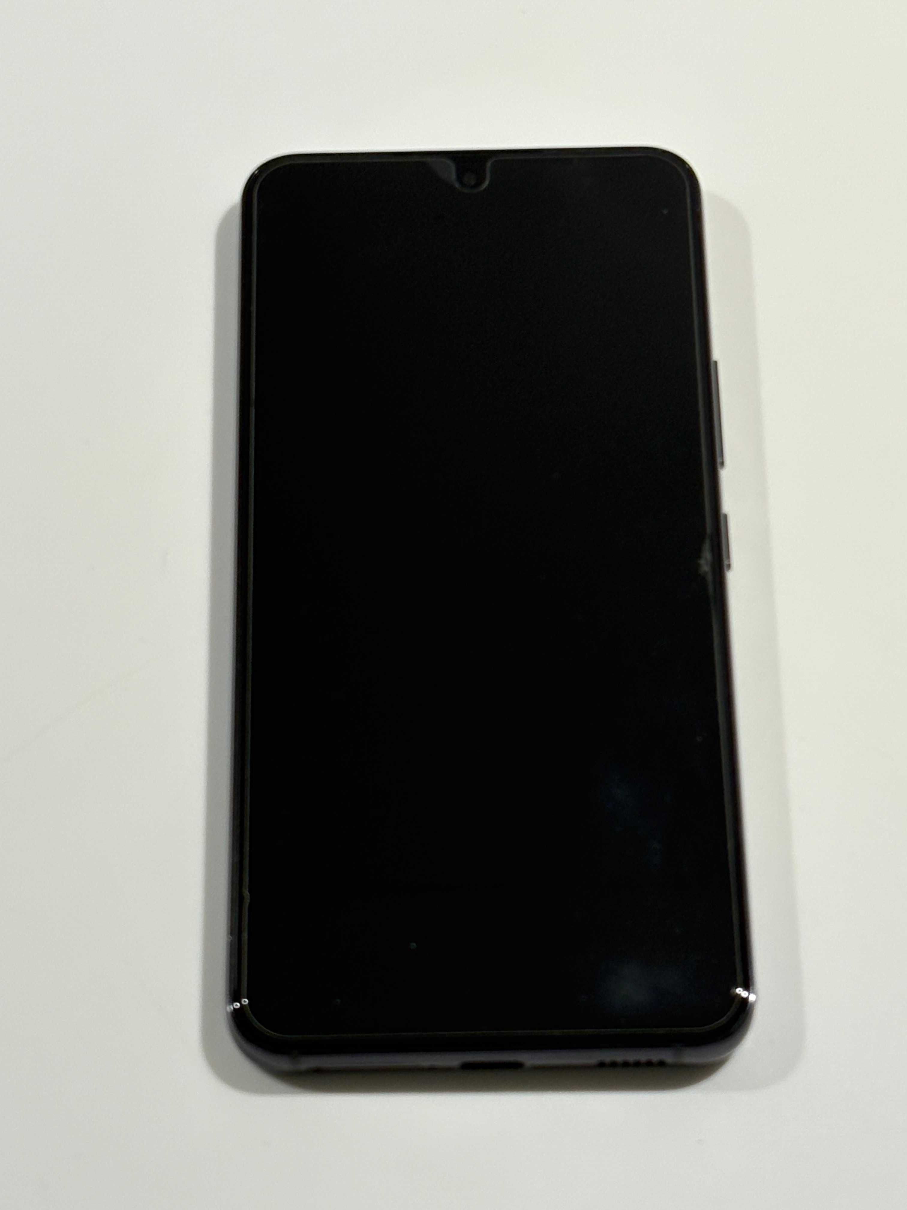 SAMSUNG GALAXY S22 5G SM-S901B 8/128 GB Phantom Black Dynamic