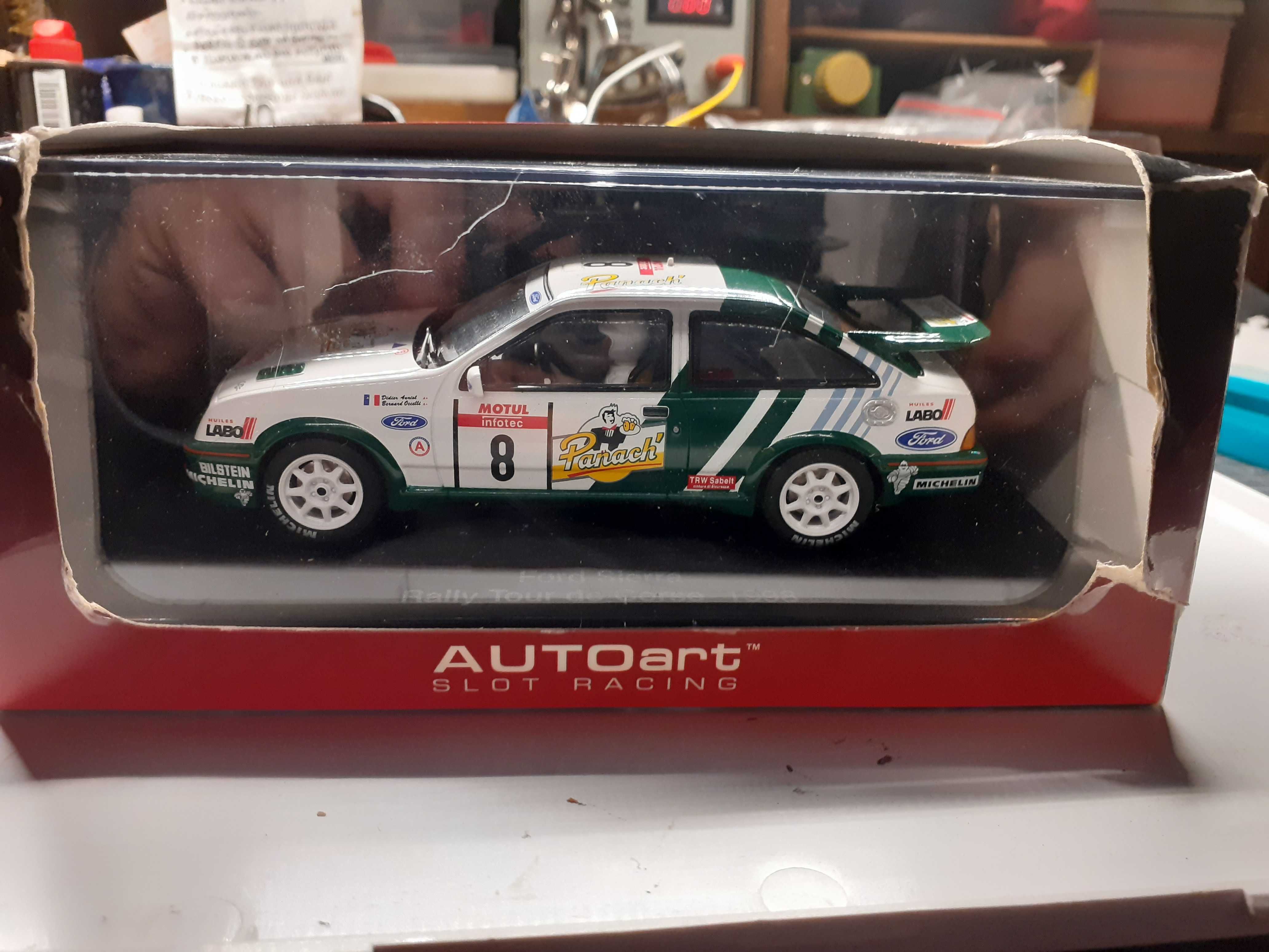 Slot car Auto Art