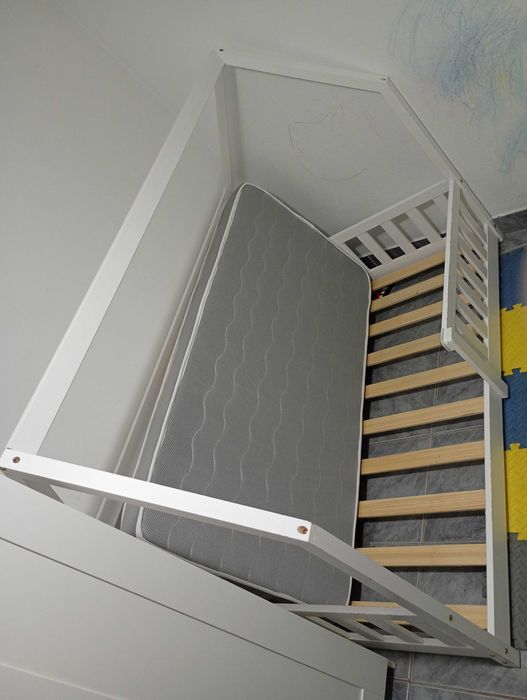 Cama de crianças 80x160cm com proteção anti-queda