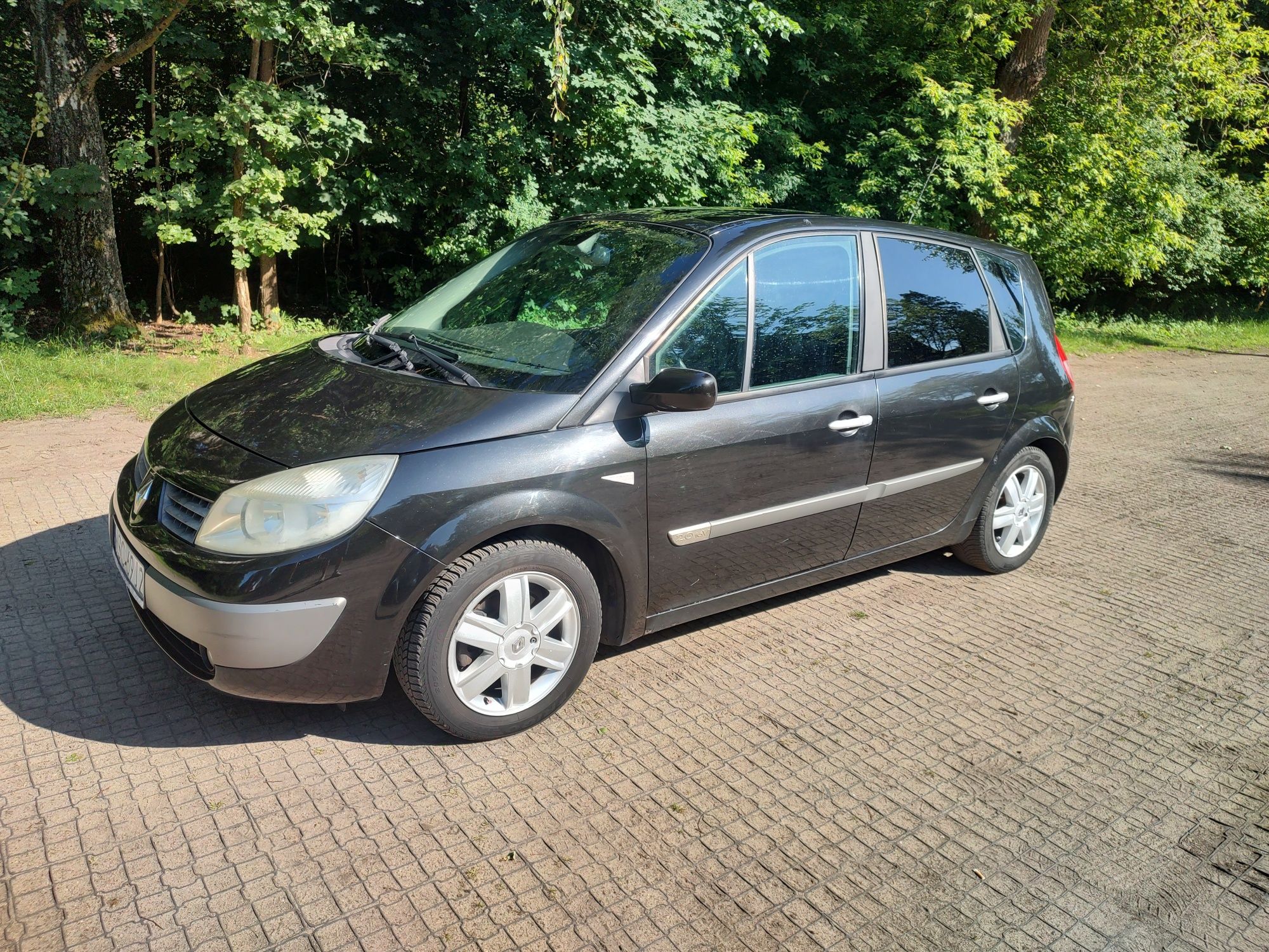 Renault Scenic 2.0 + LPG, stan BDB, szklany dach, klima
