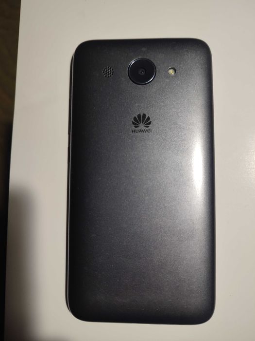 Сенсорний телефон Huawei CRO-U00