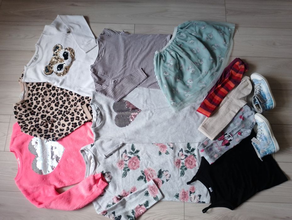 Paka ubrań dla dziewczynki 122/128 gł H&M, nr 2