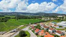 Moradia T5 Em Balugães
