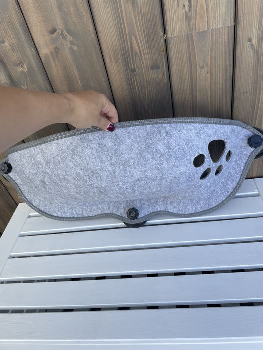 Cama para Gato com ventosas (como nova)