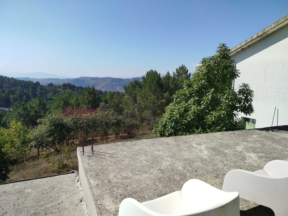 Moradia T3 calmo e vistas deslumbrantes