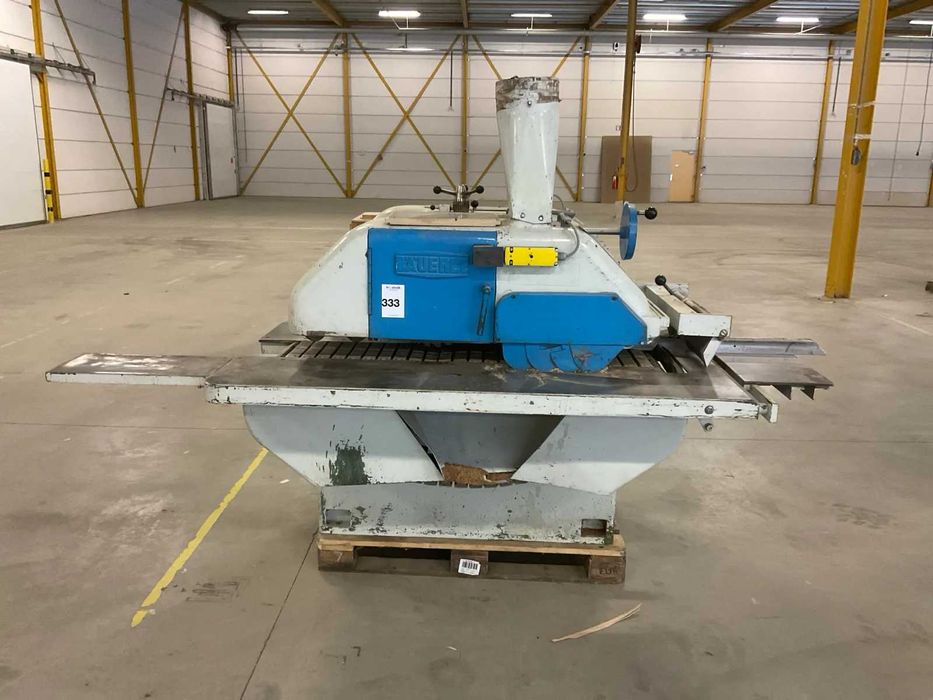 Wielopiła piła Bauerle B180m2   szerokość gąsiennicy pracy 250MM