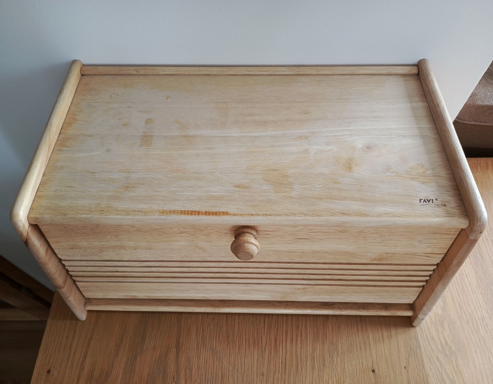 Chlebak Ravi Decor z drewna kauczukowego