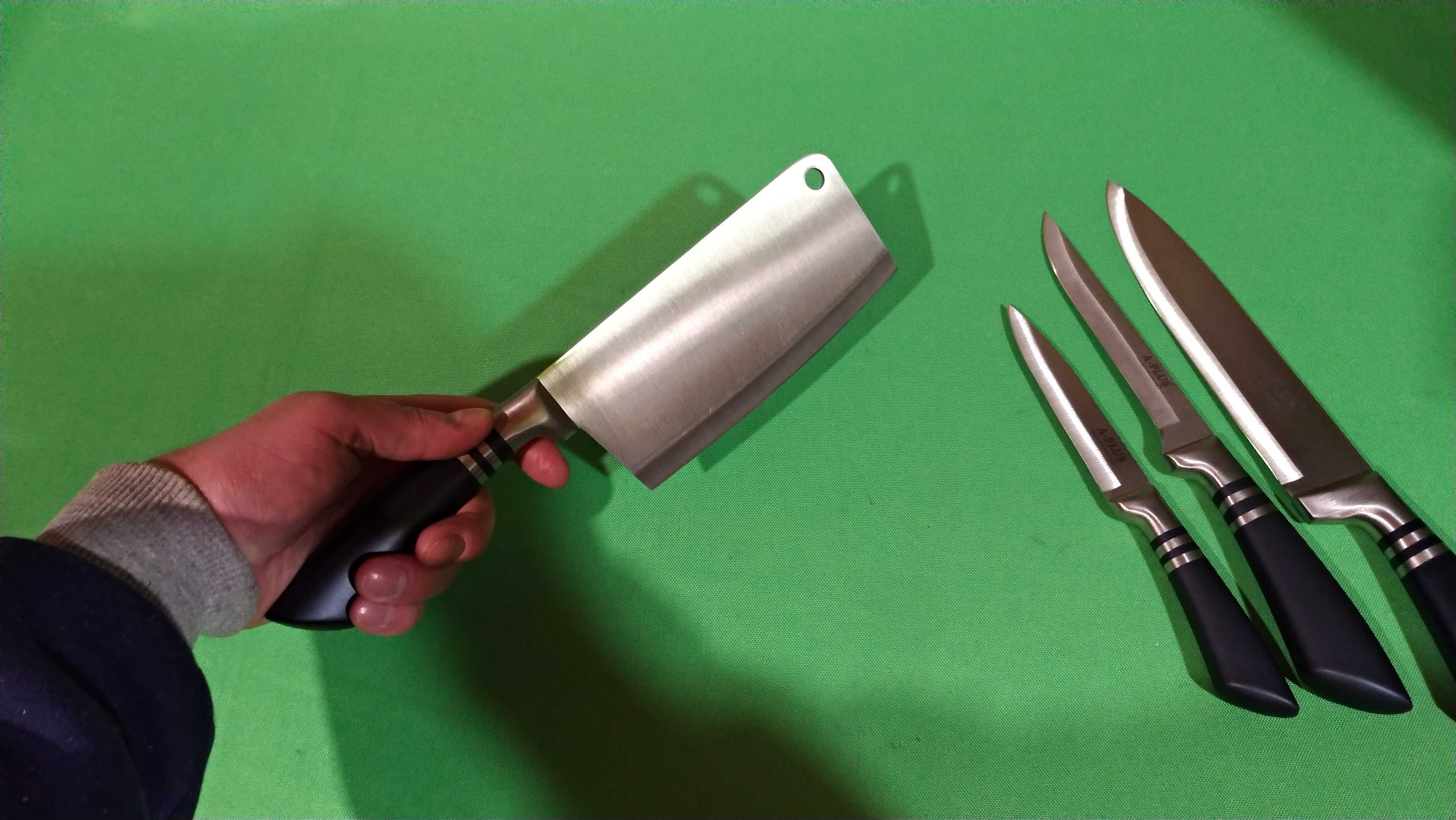 Набор кухонных ножей с секачом