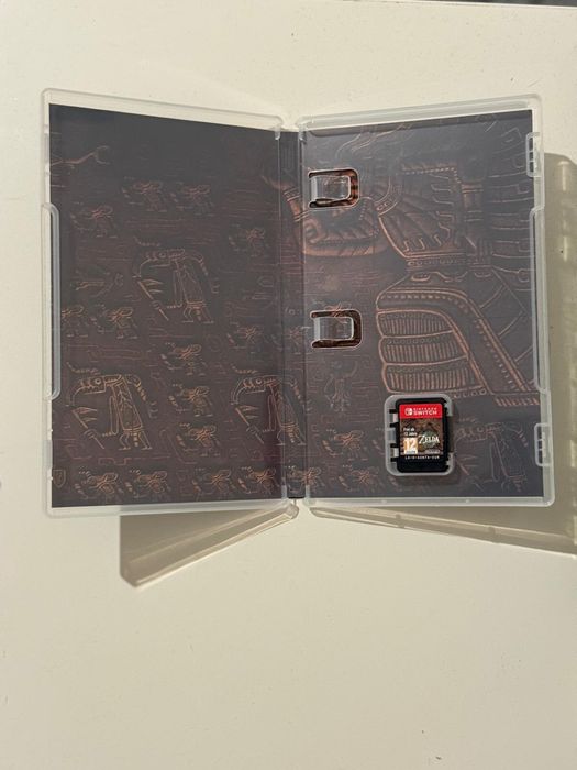 The Legend Of Zelda: Tears of the Kingdom- Nintendo Switch (como novo)