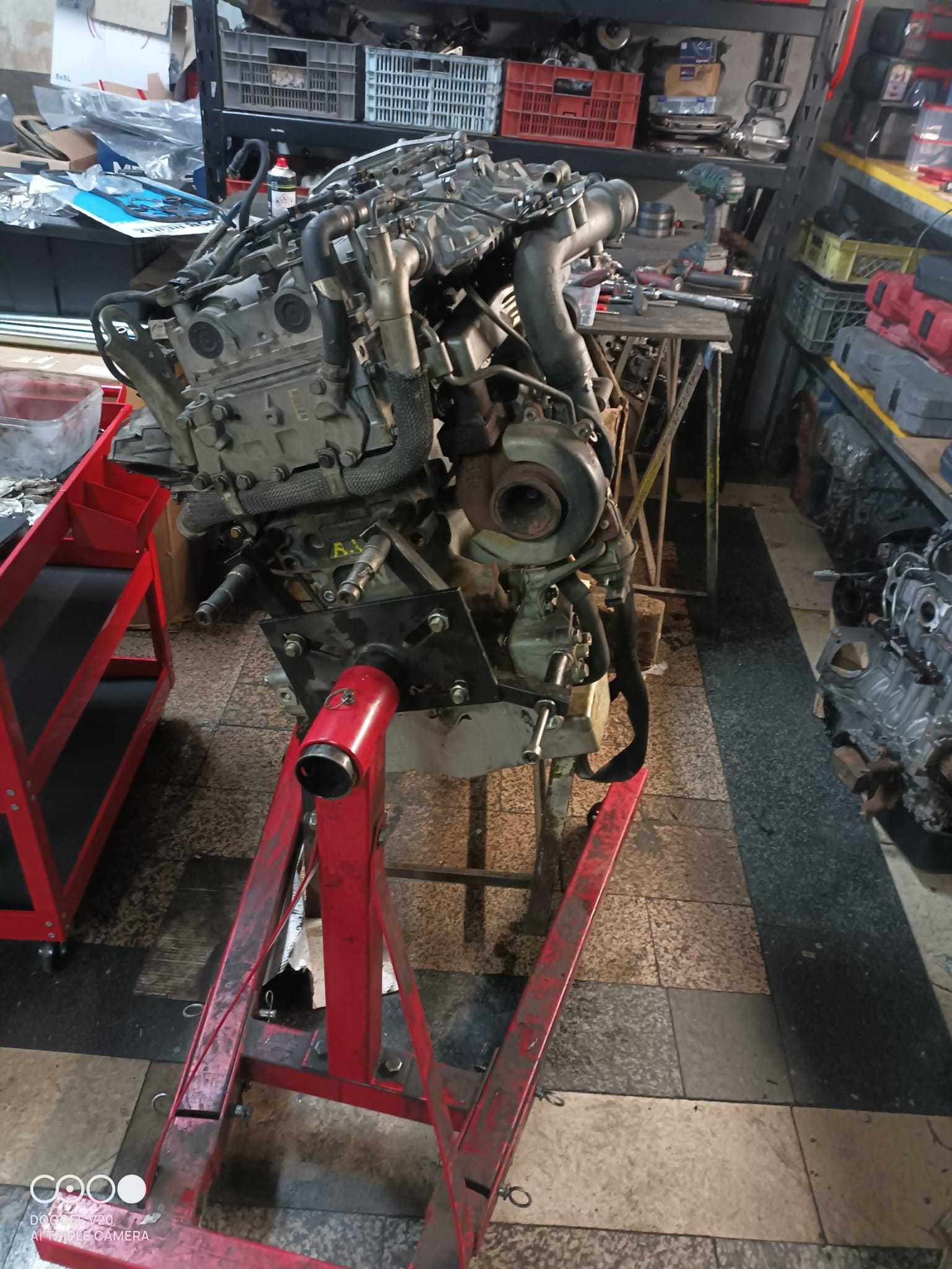 Motor Mitsubishi 4P10