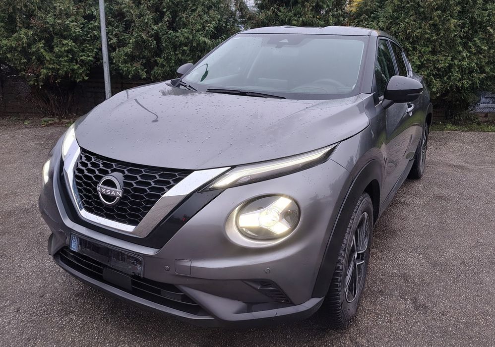 Rezerwacja Zadbany Nissan Juke  F16 2023r tylko 39000km