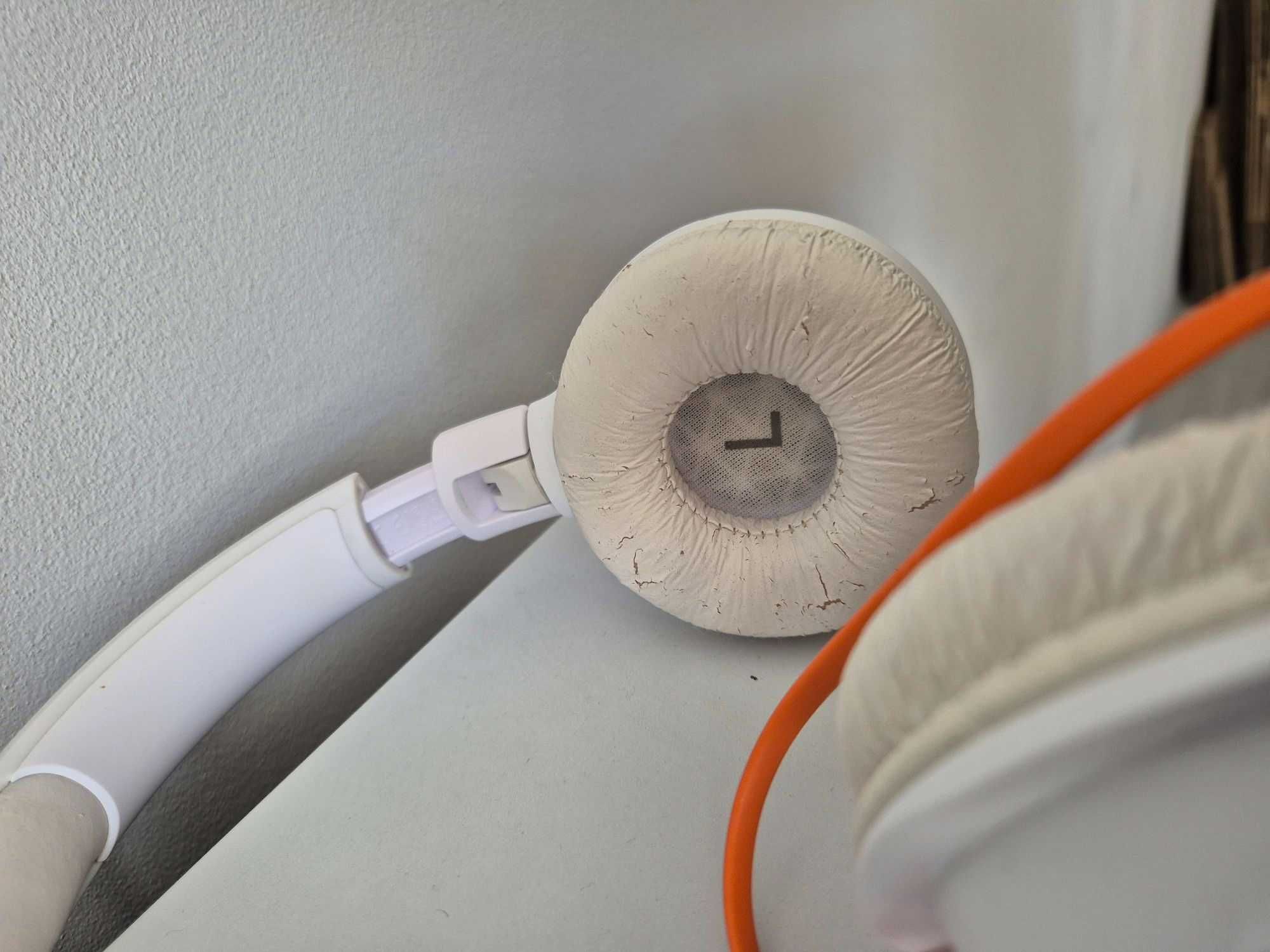 бездротові навушники JBL Tune 510BT. Класний звук.