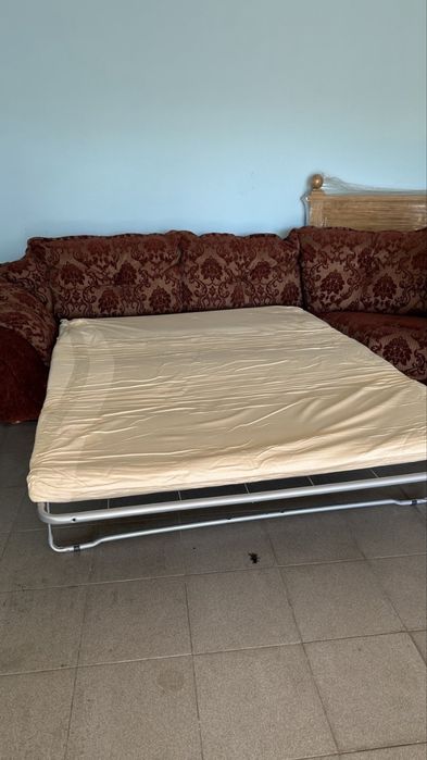 Продам кутовий диван майже новий гарної якості