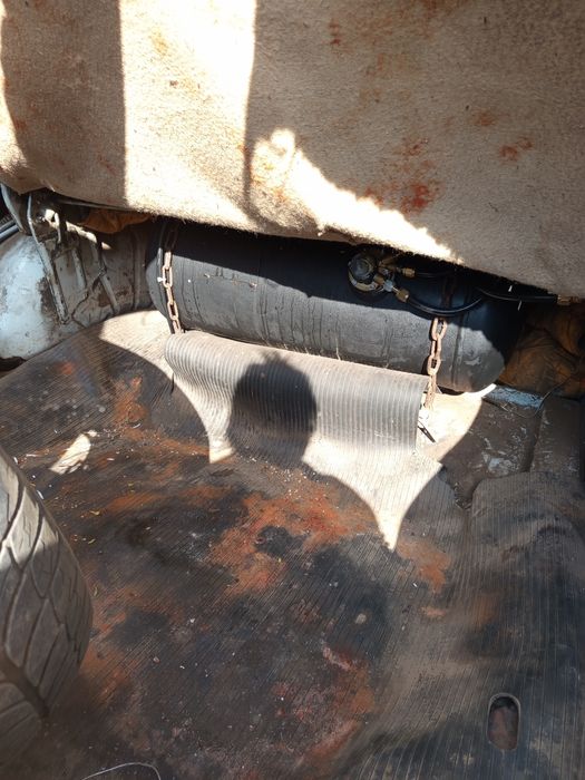 Продаю машину Волга 24