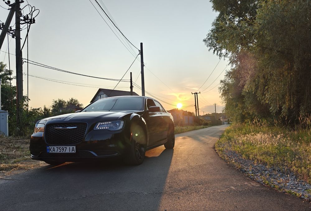 Chrysler 300c 2019