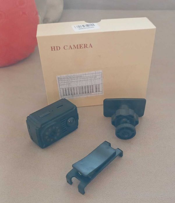 Міні камера для відеоспостереження вдень i вночi + карта пам’яті 32 Гб