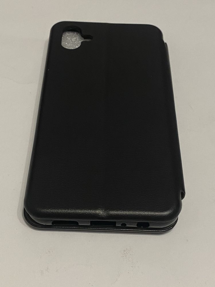 Чехол Samsung A04 / A045 Книга защитная с магнитом