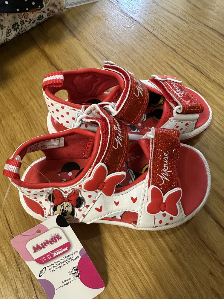 Босоніжки для дівчинки Minnie Mouse