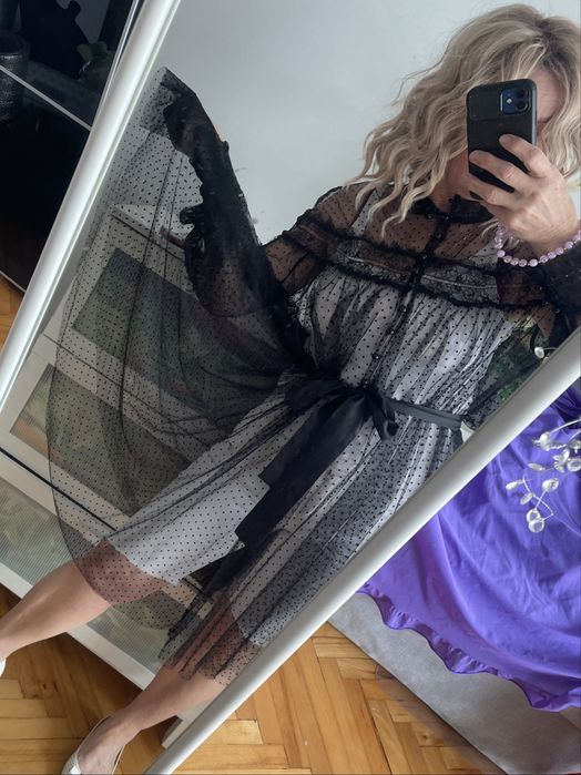 Sukienka piekna na kazda okazje czarna koronka roz S/M firma Zara