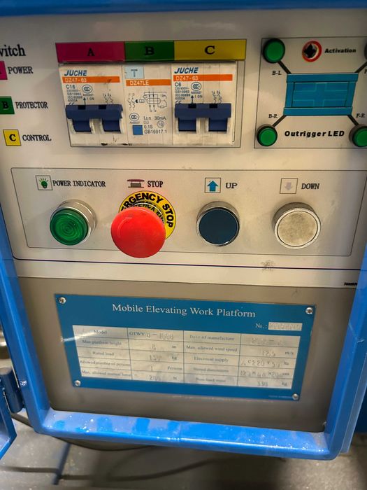 Podnośnik koszowy zwyżka 8m