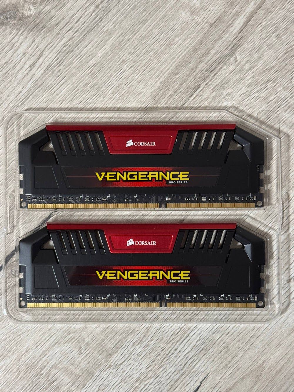 Оперативна памʼять Corsair Vengeance Pro DDR3 DIMM 16GB 1600MHz XMP