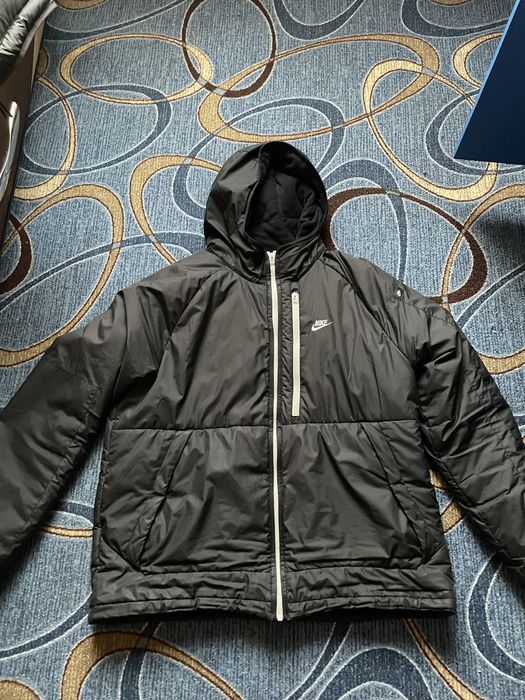 Оригнальная куртка найк