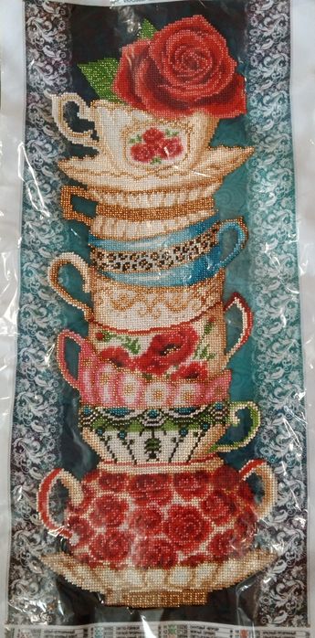 Вишиті бісером картини та панно різних розмірів без рамок