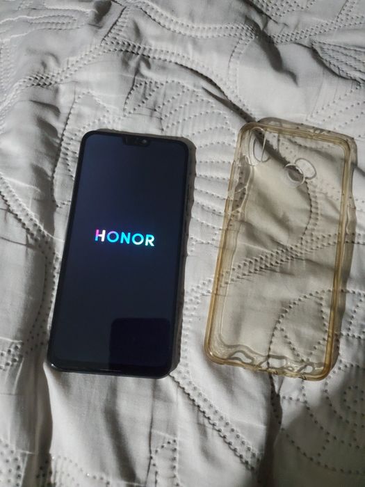Продам телефон хуавей хонор 8х