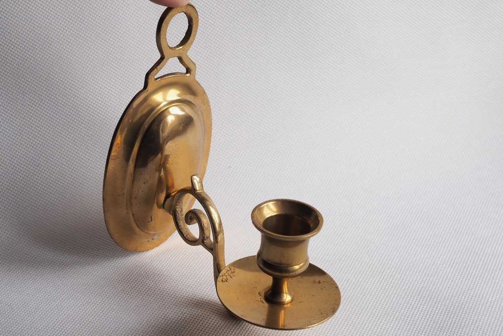 Świecznik ścienny mosiężny klasyczny