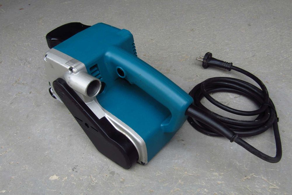 Makita  Szlifierka taśmowa 1010 W 9903 Made In Japan