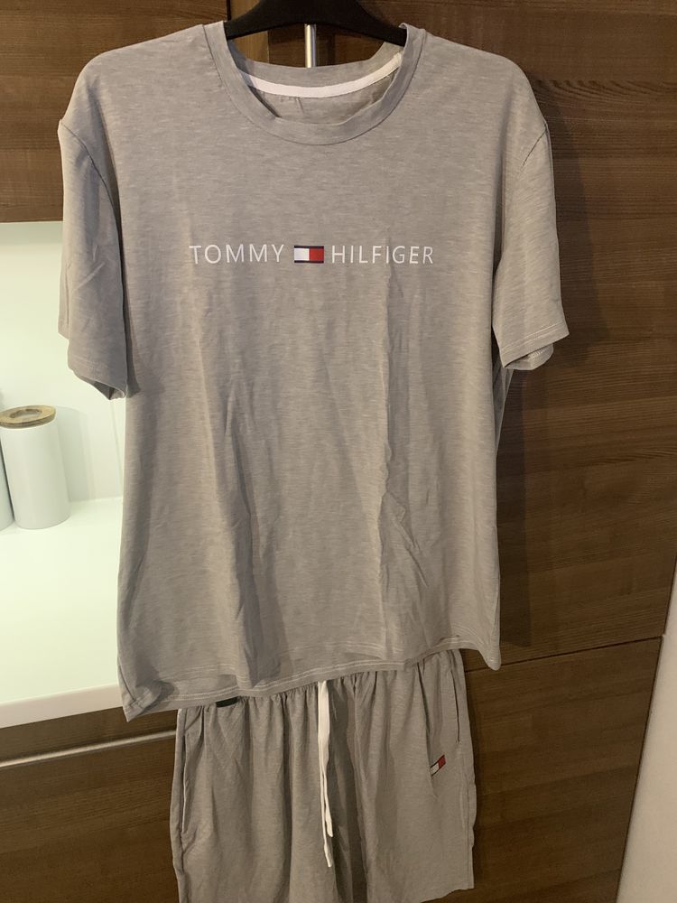 Zestaw tommy hilfiger L koszulka +spodenki