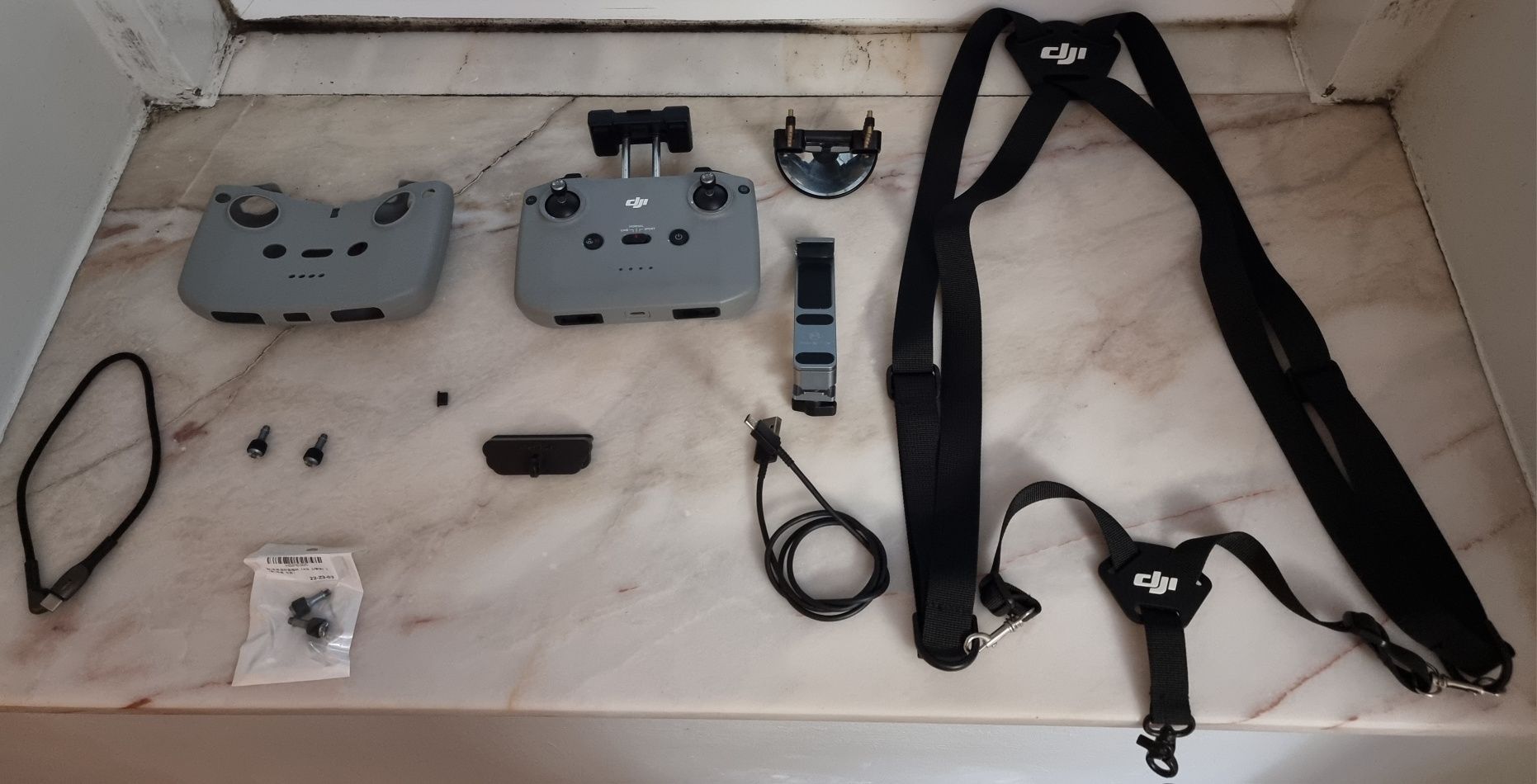 Comando RC DJI + ( extras)