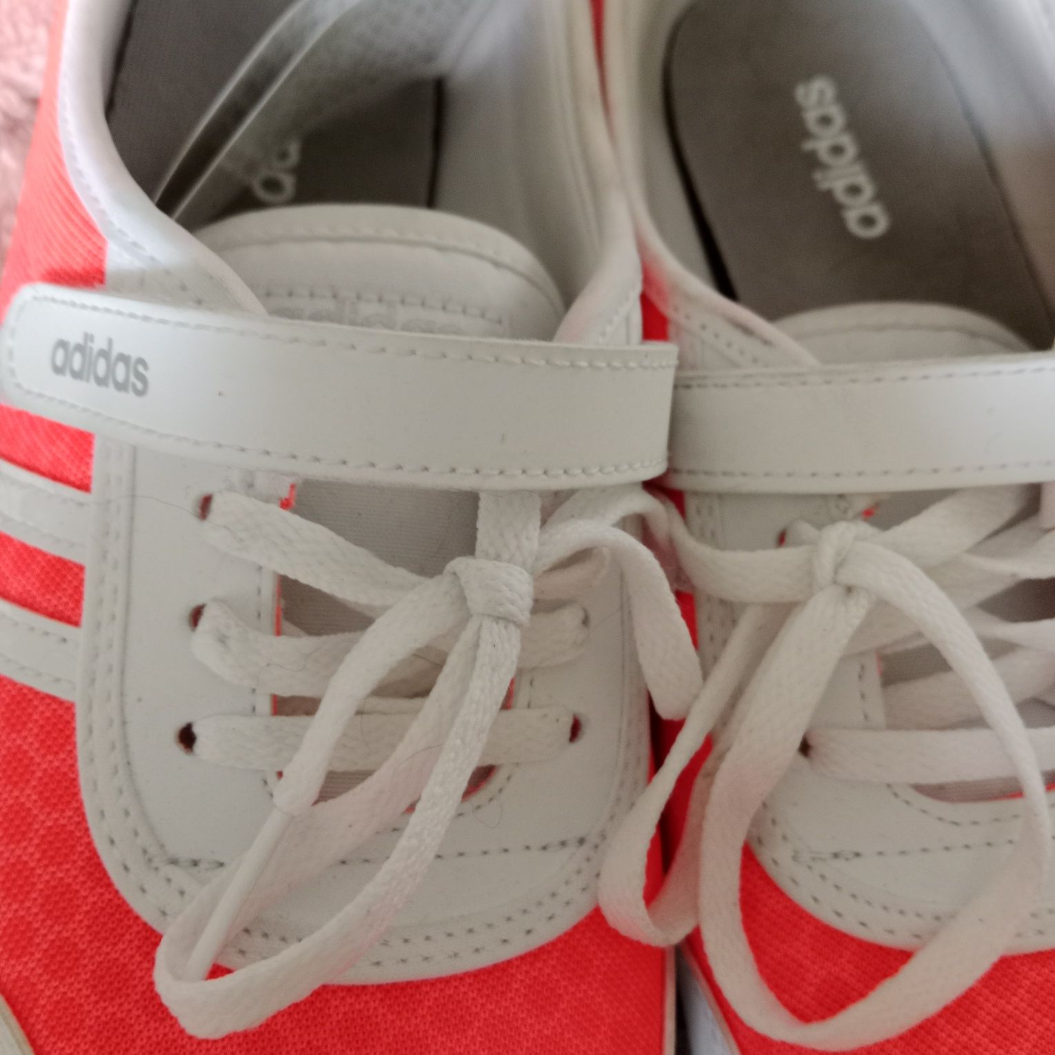 Buty damskie marki adidas