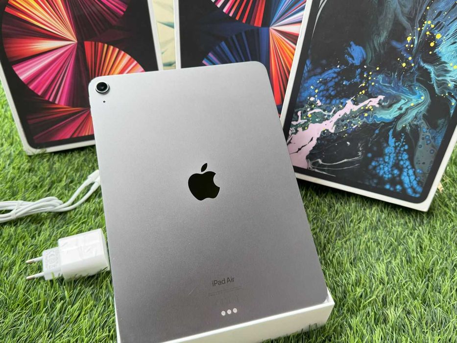 iPad Air 5 GEN GENERACJI M1 256GB WIFI Space Grey Bat90% GW FV23%