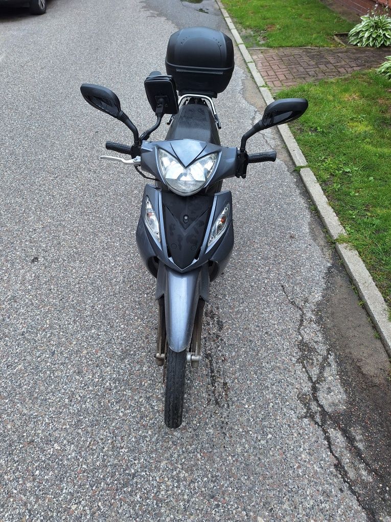 Sprzedam motorower kymco nexxon 50