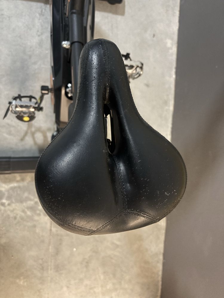 Bicicleta Estática Spinning Alpine 7500 - Excelente Estado