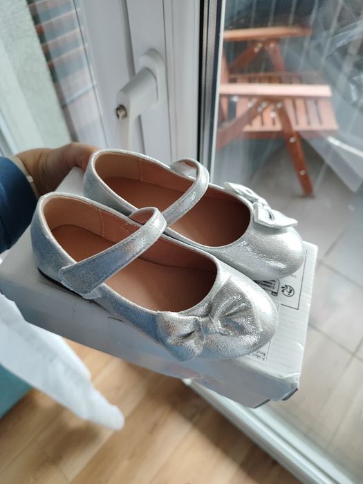 Srebrne lakierki buciki 26 roz