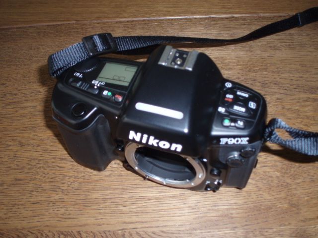 NIKON F90X (corpo) como nova