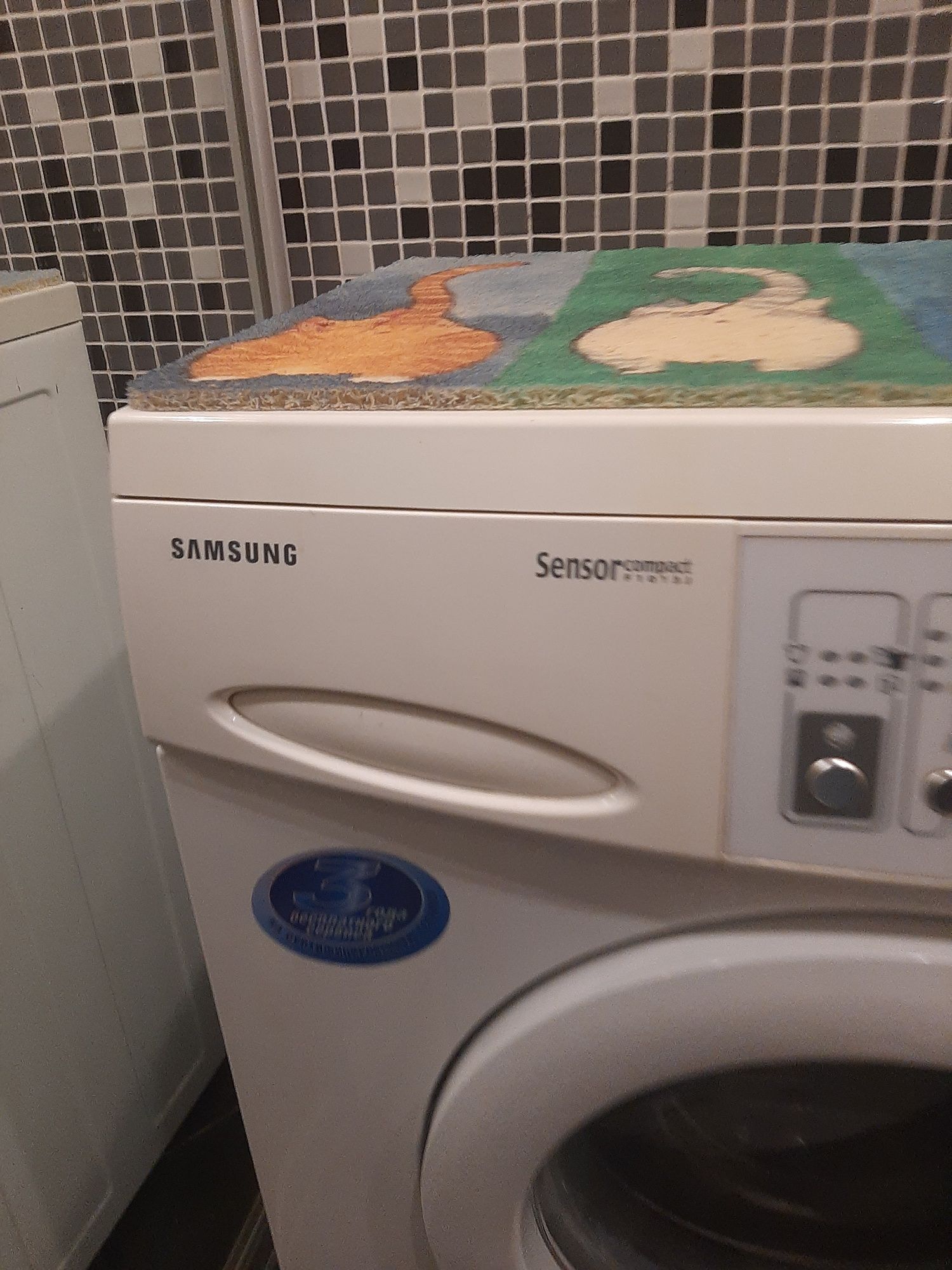 Продам стиральную машину самсунг ( старая оригинальная зборка)
