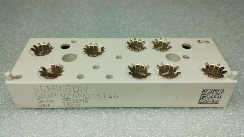 Moduł IGBT SKiiP 82ANB15T46 Semikron