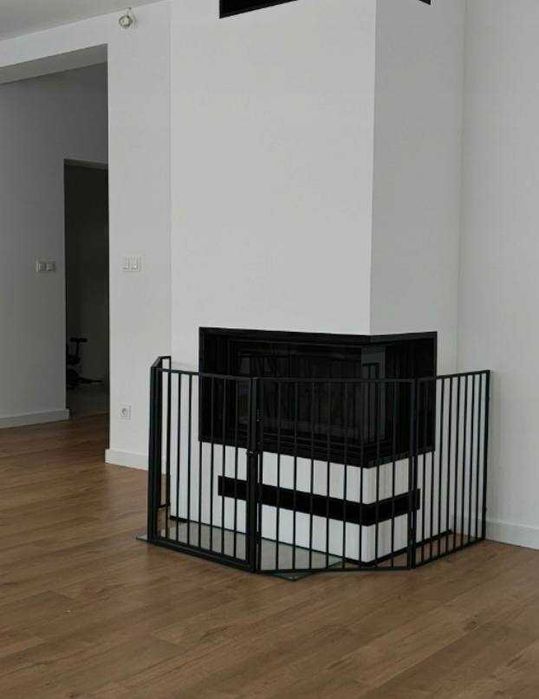 Bramka do Kominka Kaminer 304 cm Barierka dla Dzieci i Zwierząt