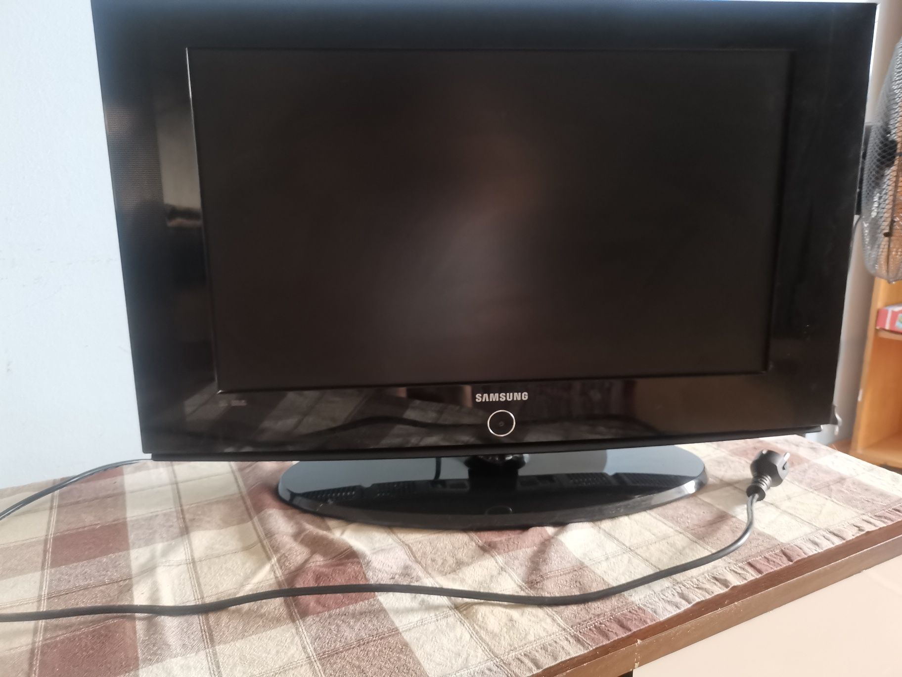 Telewizor 26cali Samsung