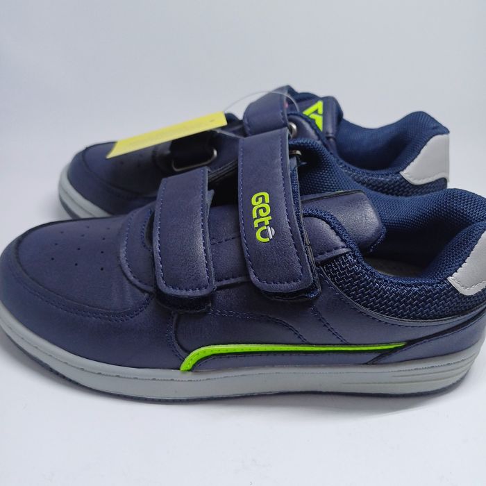 Nowe sportowe adidasy roz 32