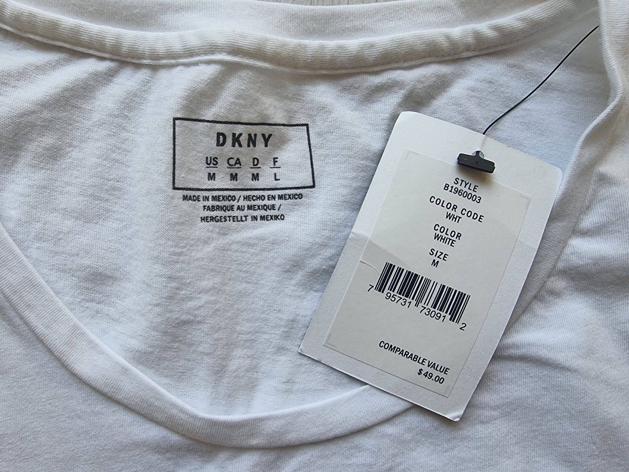 Оригинал! Женская футболка Dkny белая М размер Donna Karan
