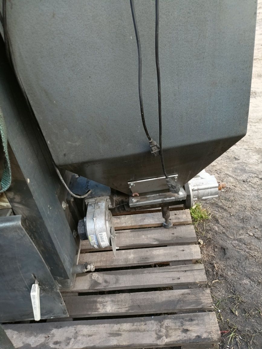 Sprzedam części do pieca na ekogroszek Gielniak 24Kw