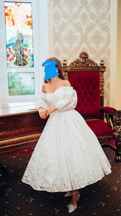 Платье, сукня весільна, випускна