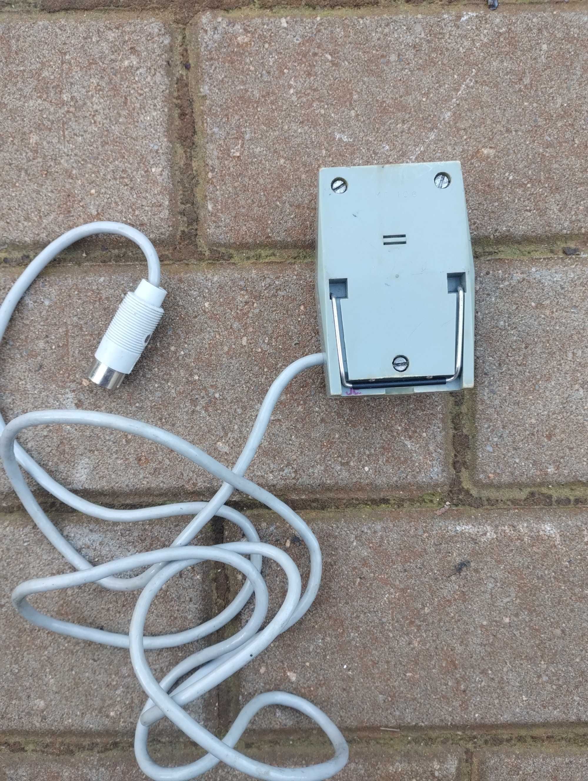 Mikrofon TESLA retro