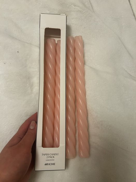Продам високі ніжно рожеві свічки від H&M Home